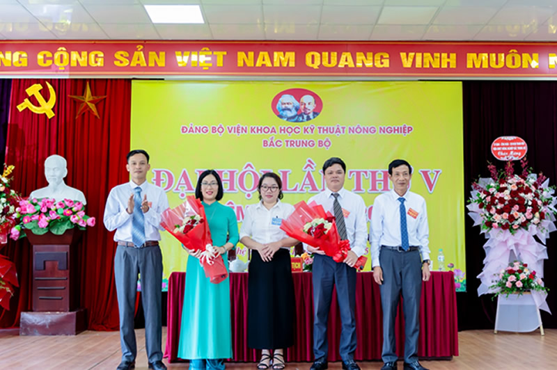 Chào mừng thành công Đại Hội Đảng Bộ lần thứ V, nhiệm kỳ 2025–2030